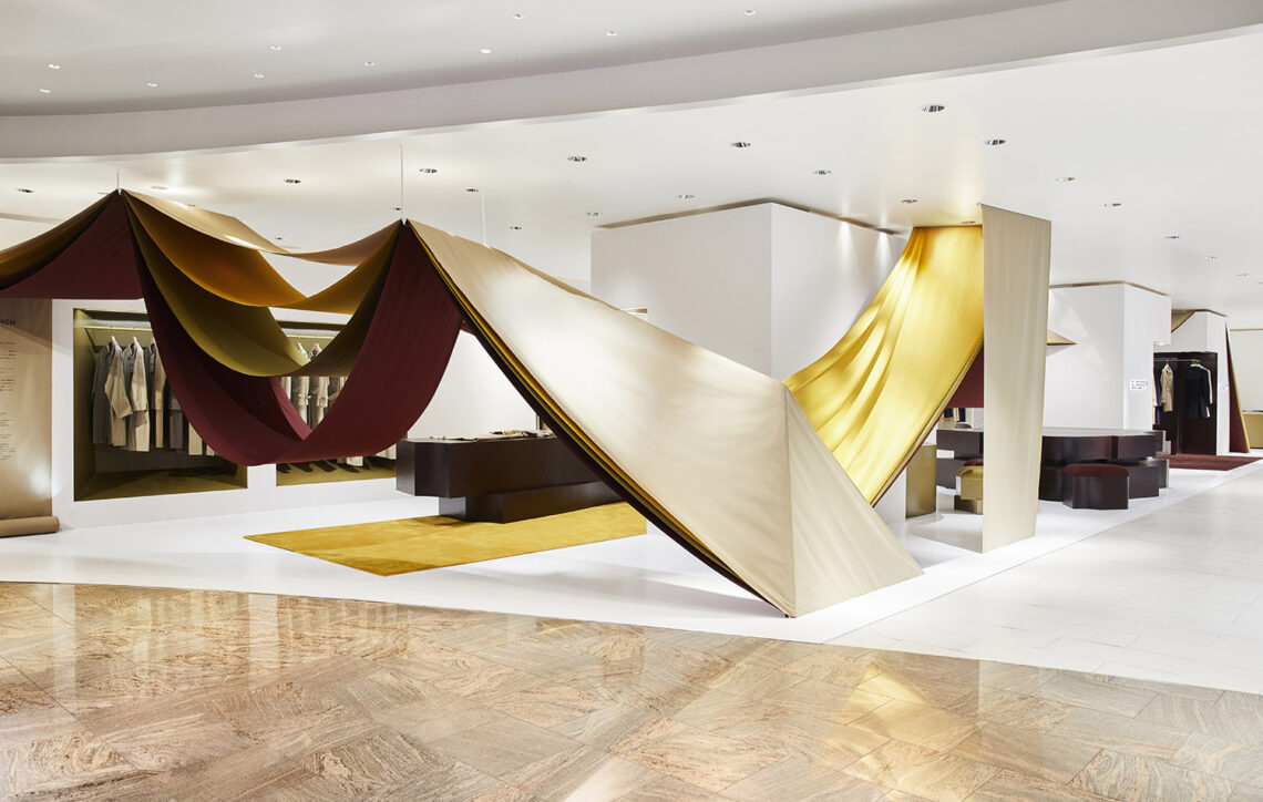 The Burberry Trench Pop-Up – SPREAD