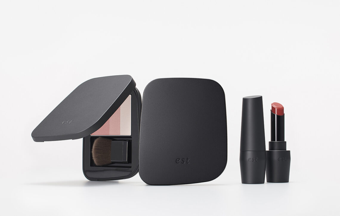 SPREAD_est_02_1280x854